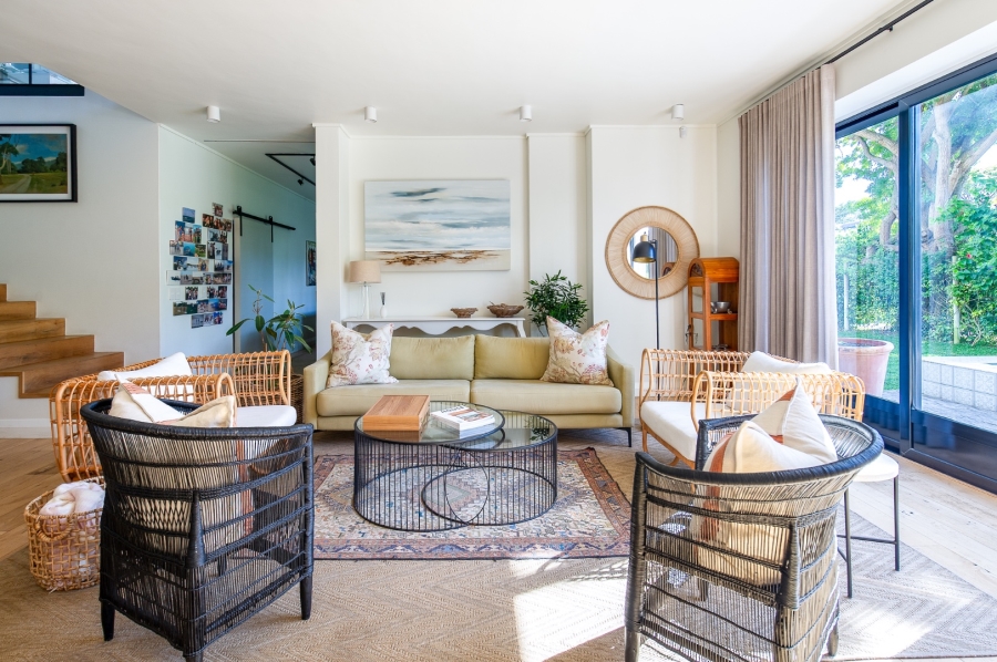 4 Bedroom Property for Sale in Leisure Isle Western Cape